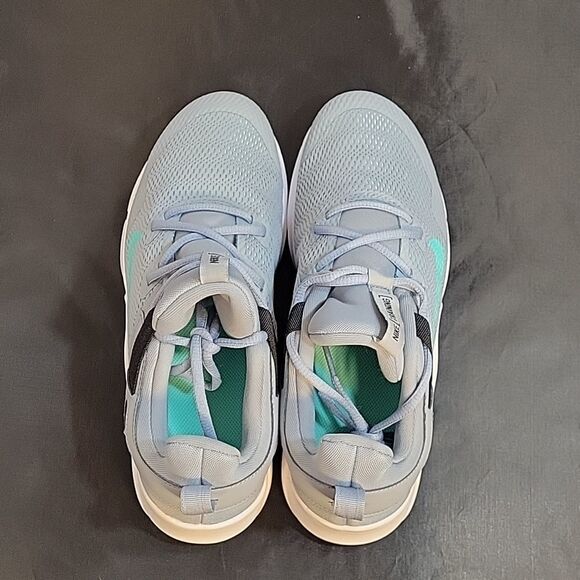 BRAND NEW LEGEND ESSENTIALS CROSS TRAINING WOMEN"S SNEAKERS - Picture 5 of 14